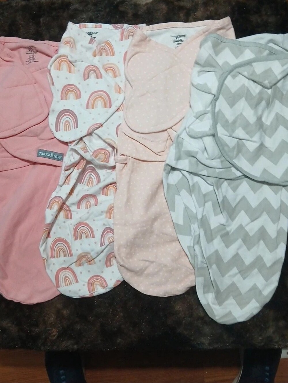 SwaddleMe 4-Pack Infant Swaddles - Pink, Peach Rainbow & Gray Chevron
